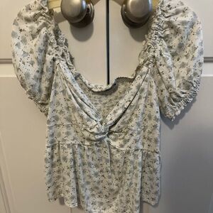 Cute summer ruffle top!